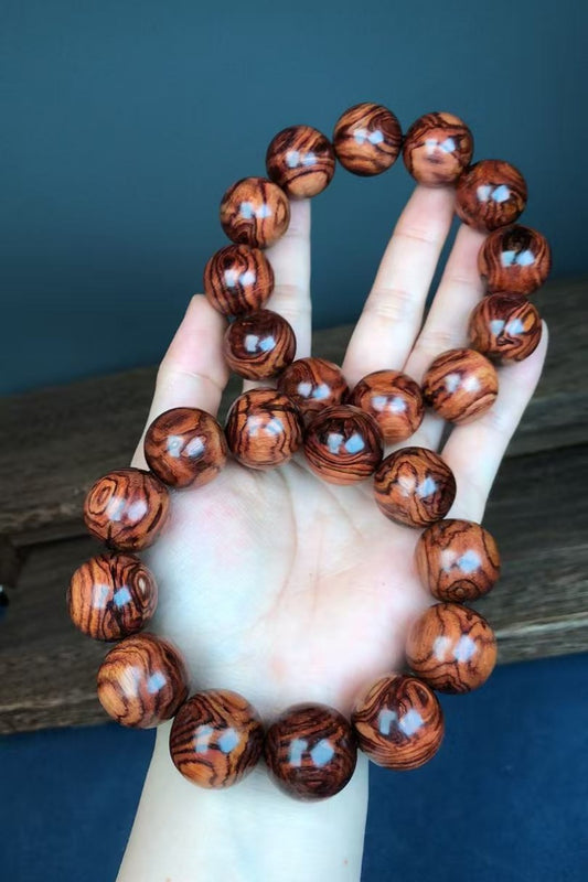 Huanghuali bracelet